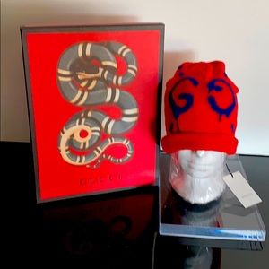 GUCCI GHOST BEANIE - NWT - HARD TO FIND - UNISEX